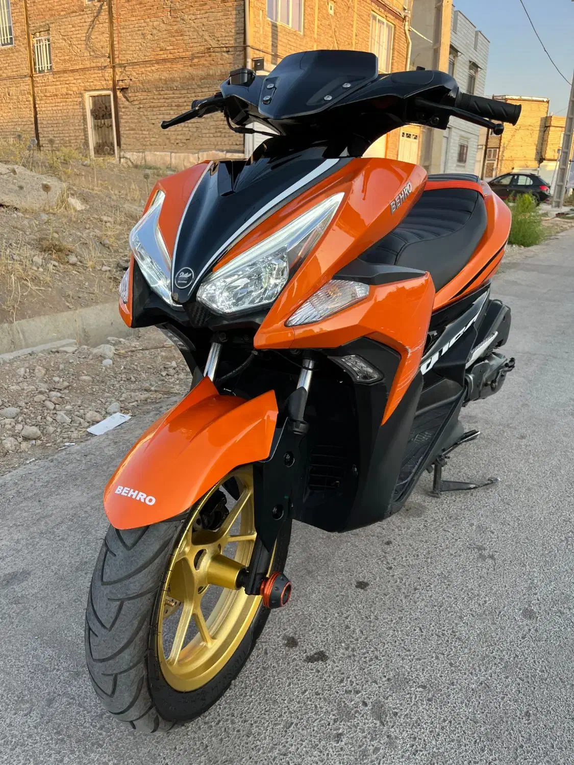 طرح آیروکس|موتورسیکلت|بروجرد, |دیوار