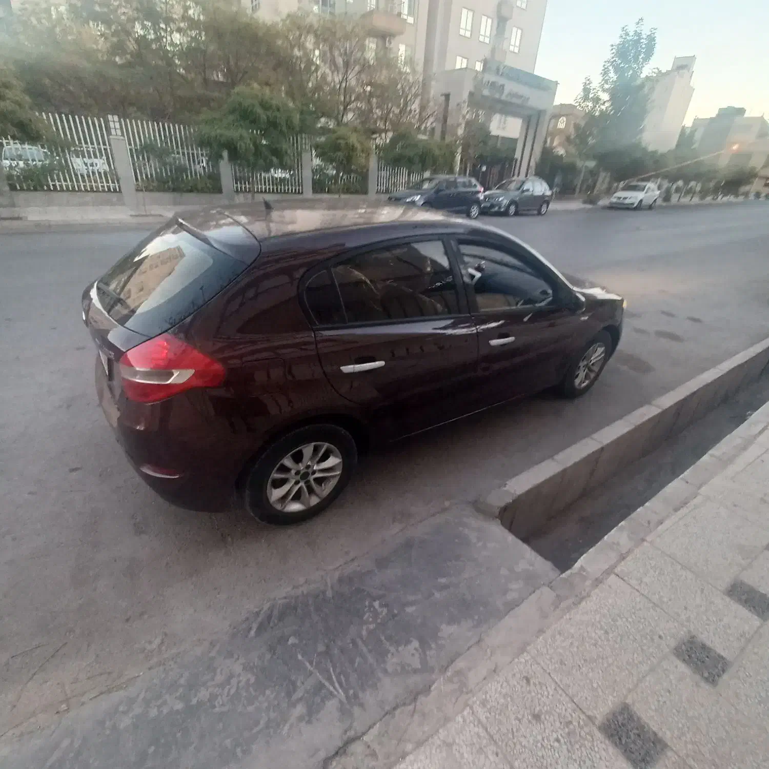 برلیانس کم‌کار اتومات h320|خودرو سواری و وانت|مشهد, شاهد (شهرک غرب)|دیوار