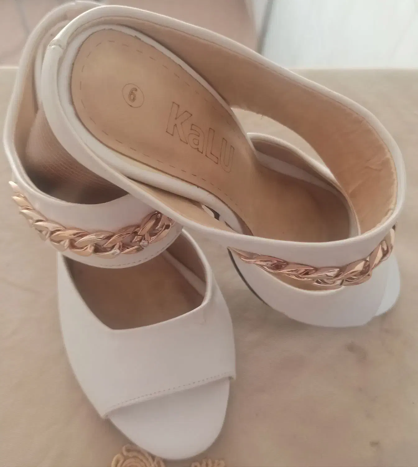 صندل دخترانه|کیف، کفش، کمربند|اصفهان, باتون|دیوار