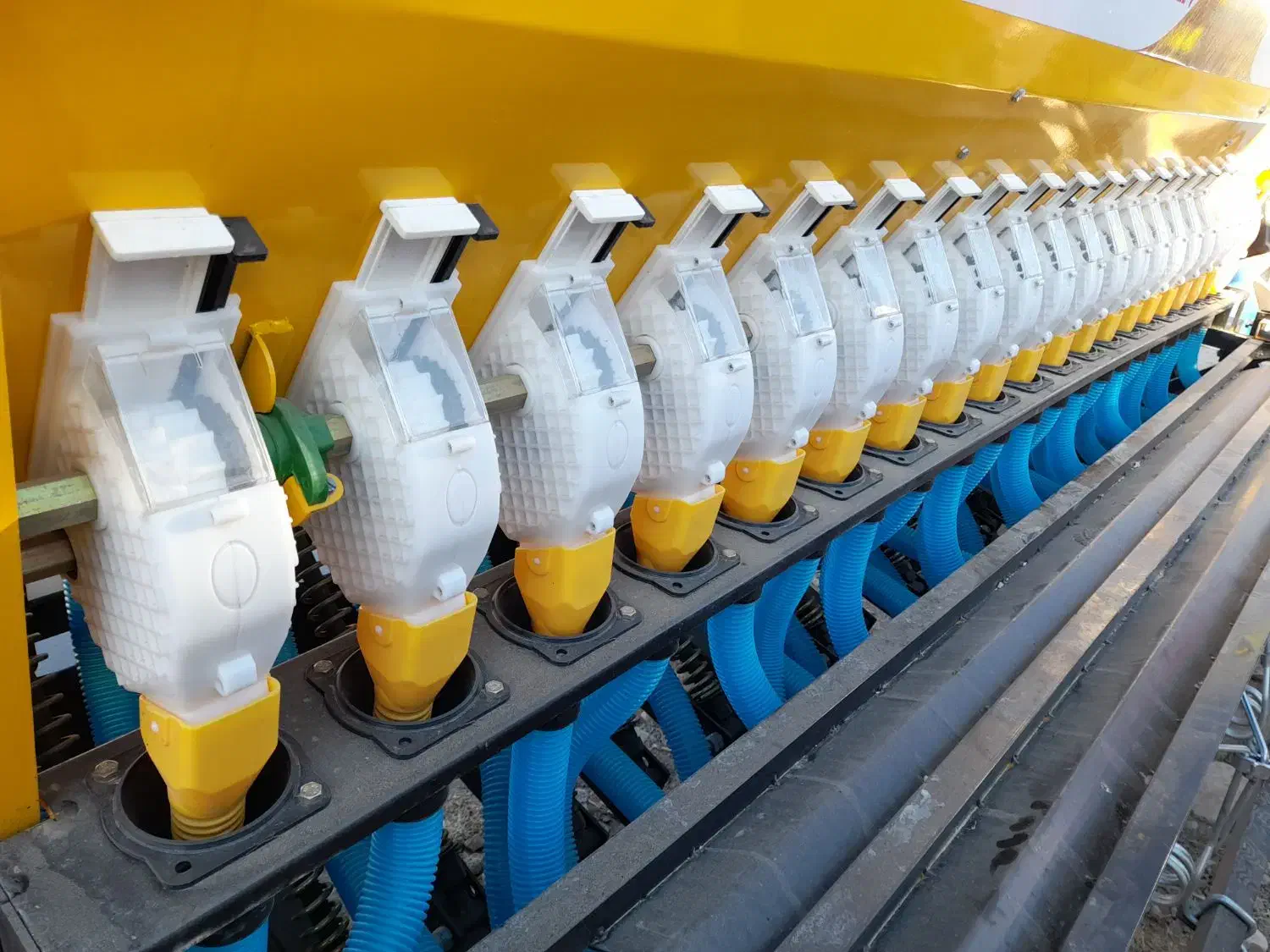 ردیفکار ماشین زراعت بهاران همدان بذرکار تراکتور|عمدهفروشی|کوزران, |دیوار