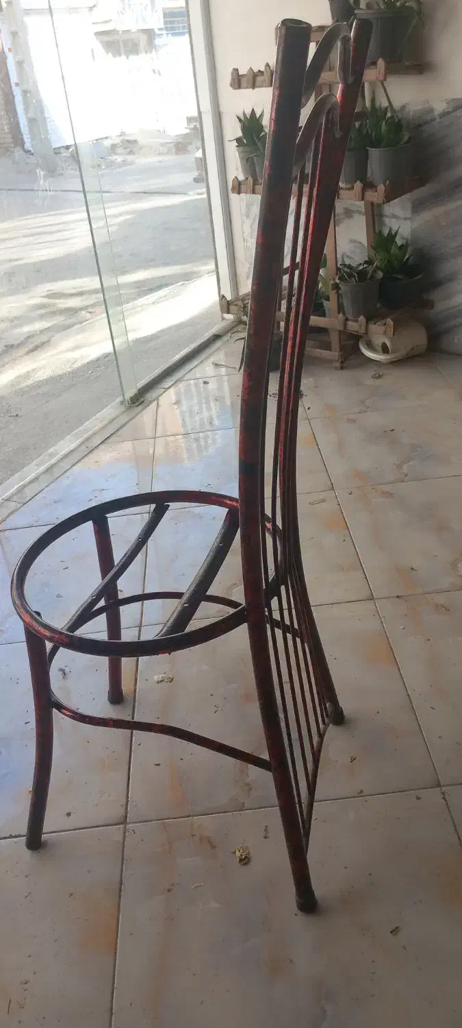 یه عدد صندلی فلزی|صندلی و نیمکت|مشهد, بهمن|دیوار