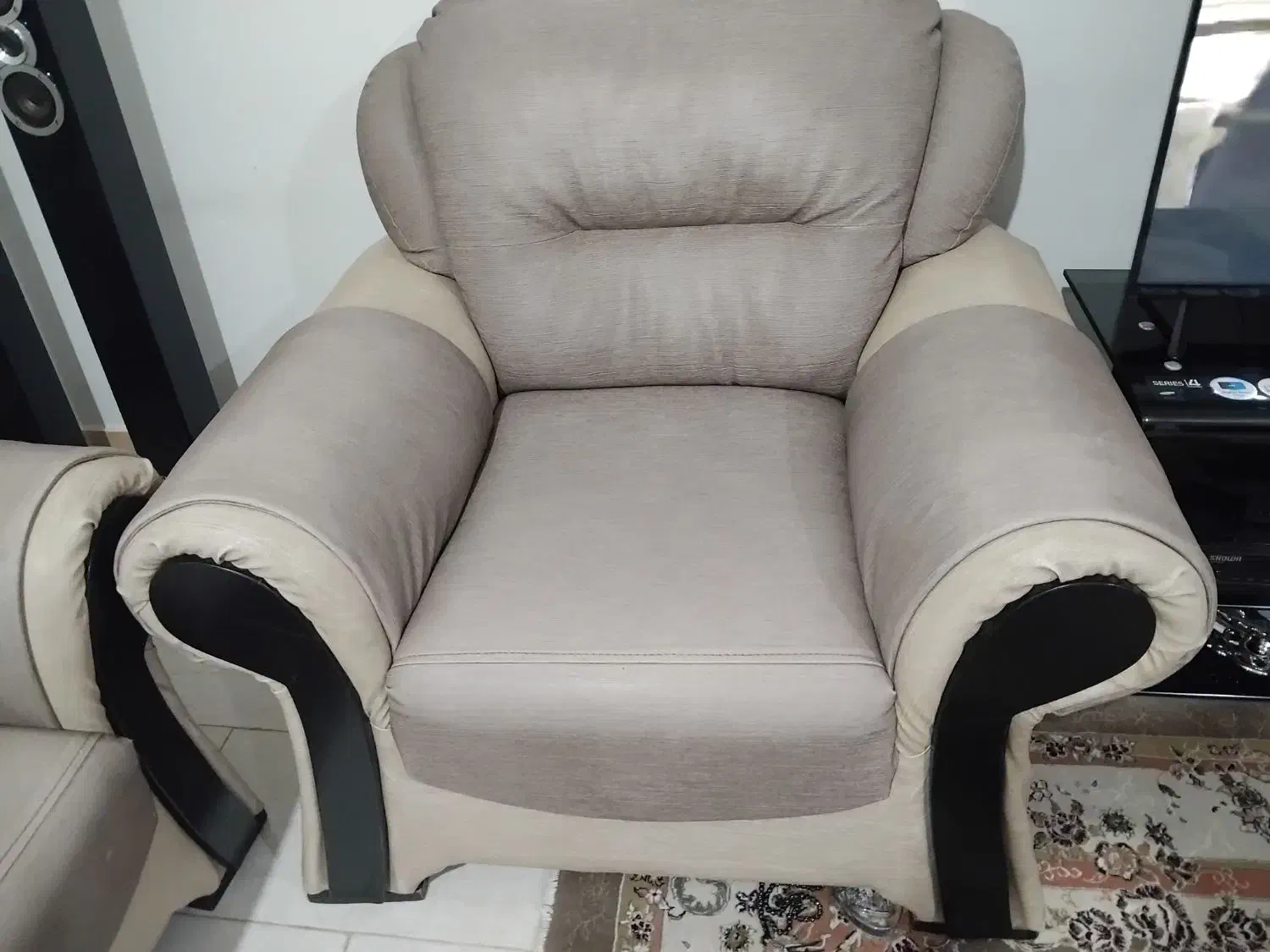 مبلمان ۷ نفره|مبلمان خانگی و میز عسلی|گنبد کاووس, |دیوار