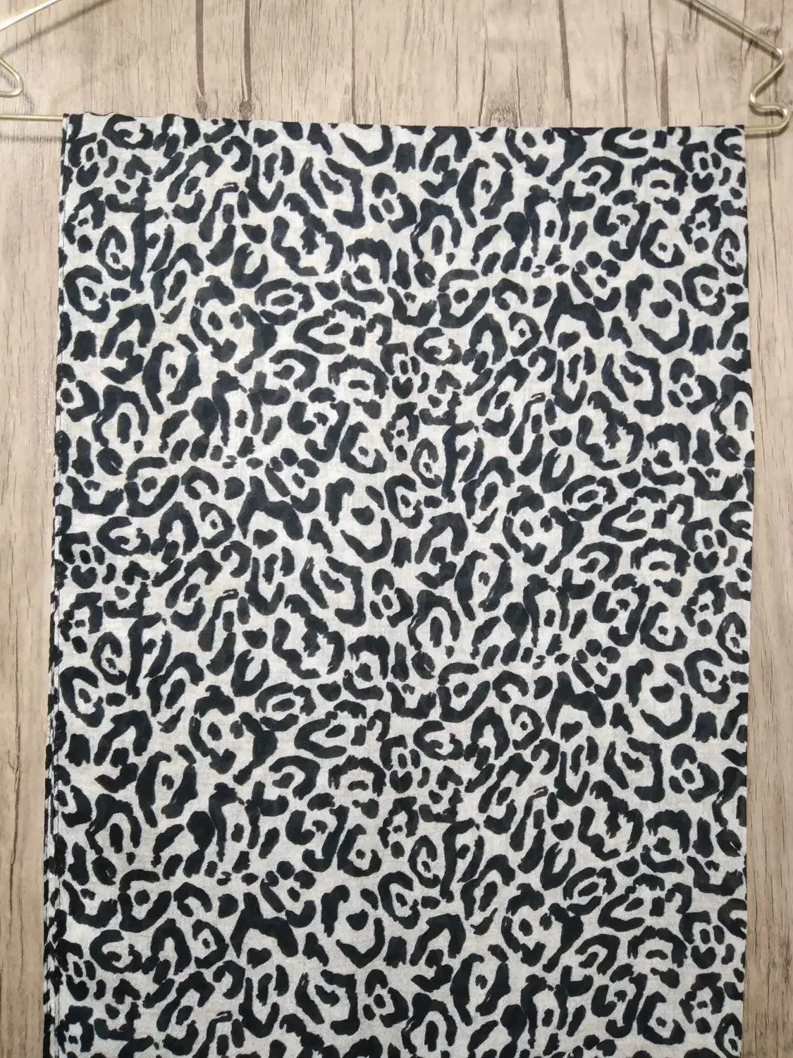 شال نخی|لباس|گنبد کاووس, |دیوار