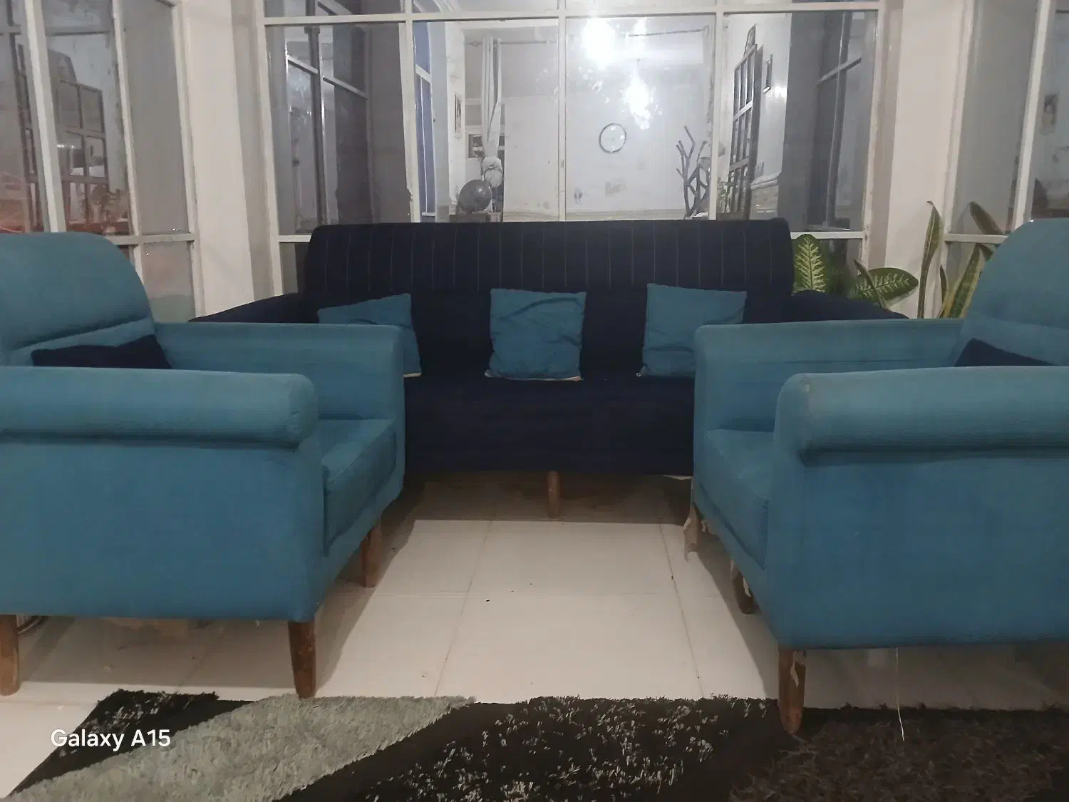 مبل ۵نفره|مبلمان خانگی و میز عسلی|چاه مبارک, |دیوار