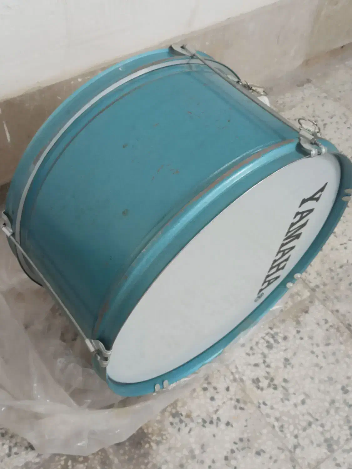 طبل|درام و پرکاشن|مرودشت, ژیان|دیوار