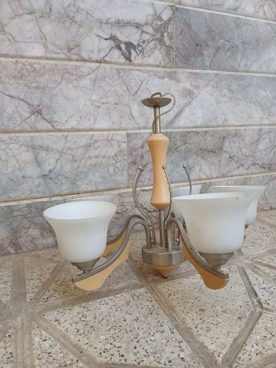 چراغ|لوستر و چراغ آویز|مشهد, کلاکوب|دیوار