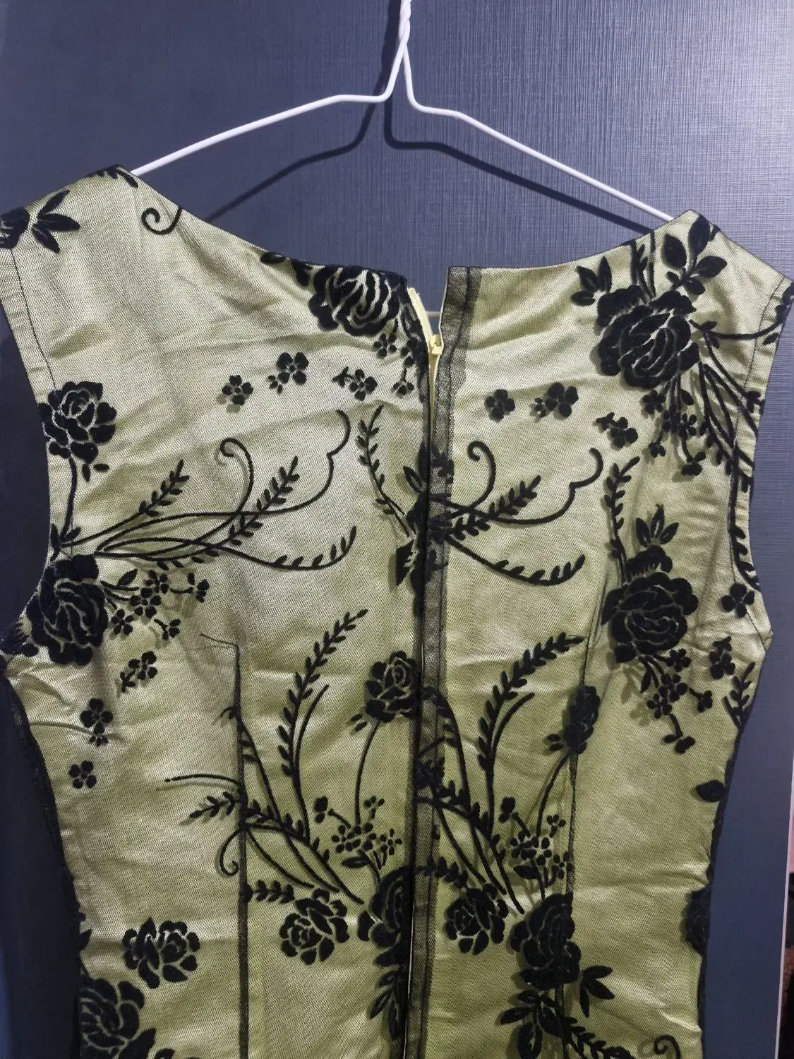 مجلسی|لباس|قم, وادی السلام|دیوار