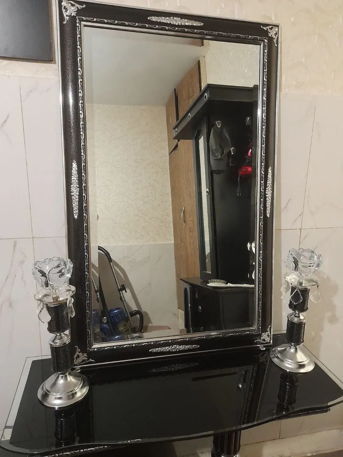 آینه شمعدان|آینه|چهارباغ, |دیوار