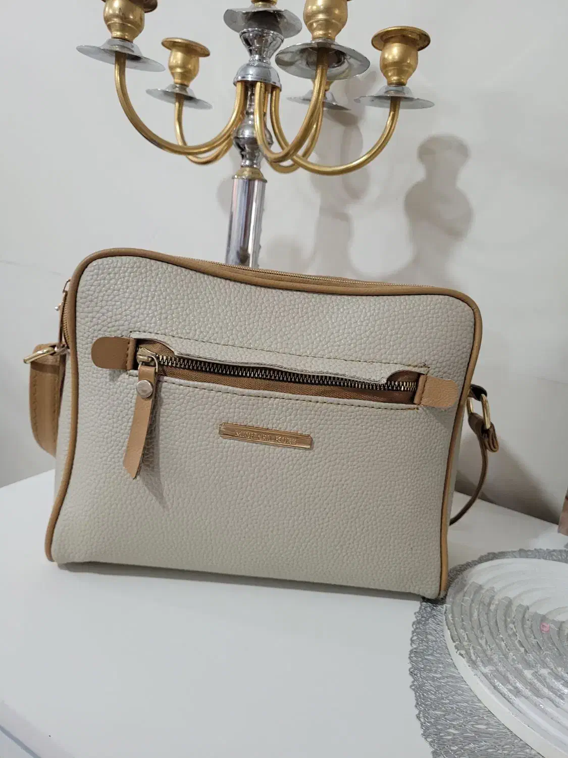 کیف جدیدکارتهران عسلی کرم|کیف، کفش، کمربند|مشهد, هنرور|دیوار