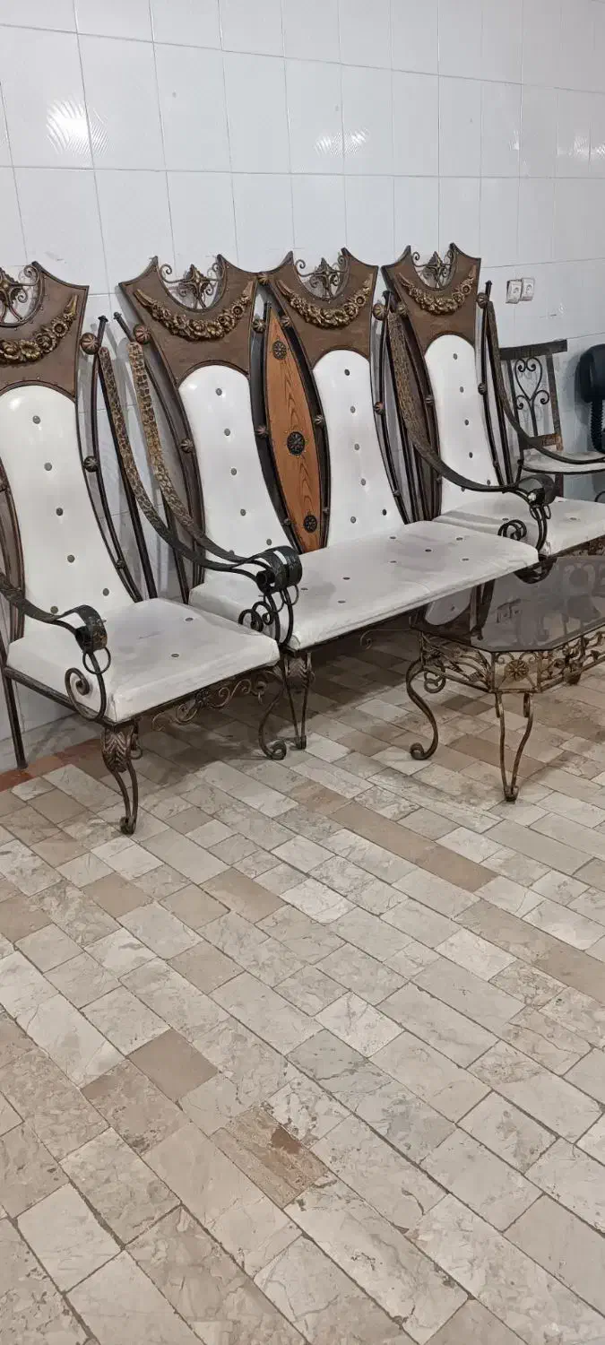 مبل|مبلمان خانگی و میز عسلی|نیشابور, کریم آباد|دیوار