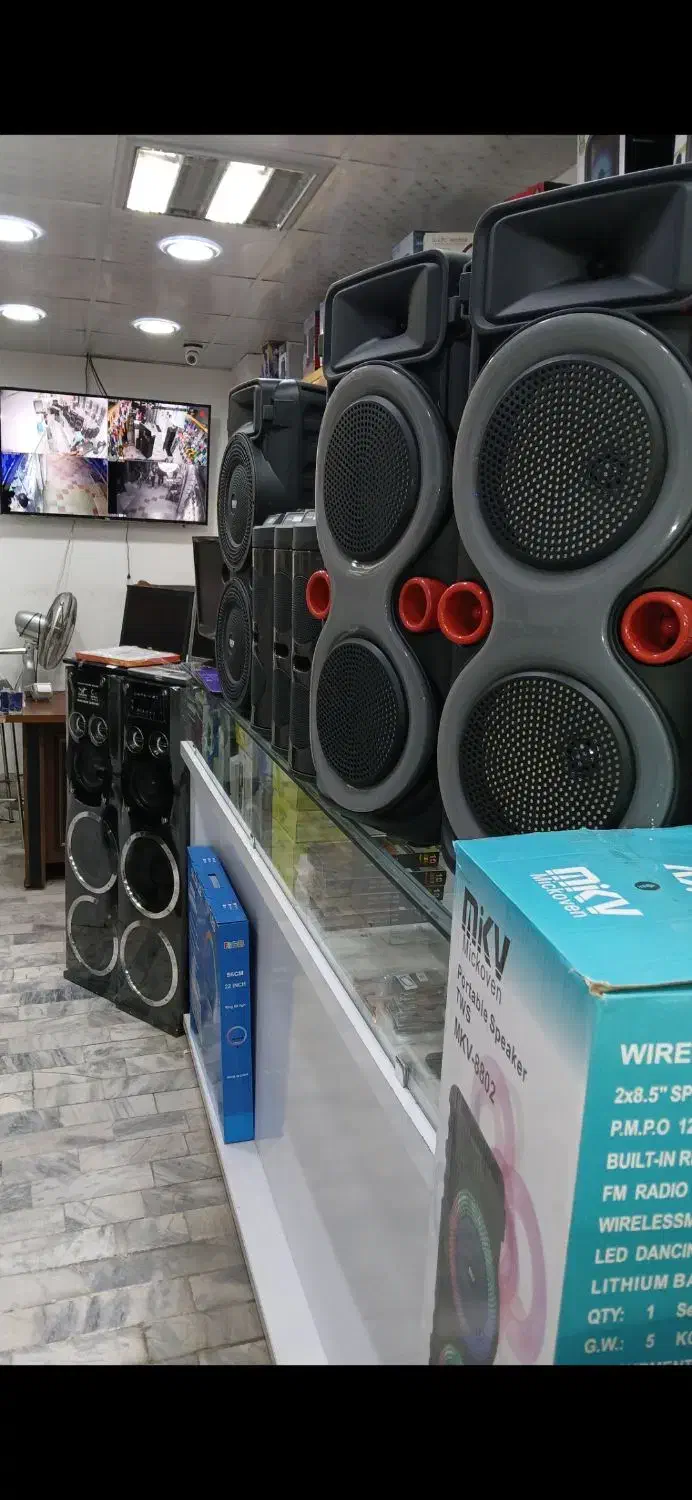 واگذاری موبایل فروشی موقعیت مکانی عالی|فروشگاه و مغازه|تربتحیدریه, رجایی|دیوار