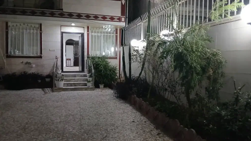 اجاره روزانه ویلایی داخل شهر|اجارهٔ کوتاهمدت آپارتمان و سوئیت|تالش, هشتپر|دیوار