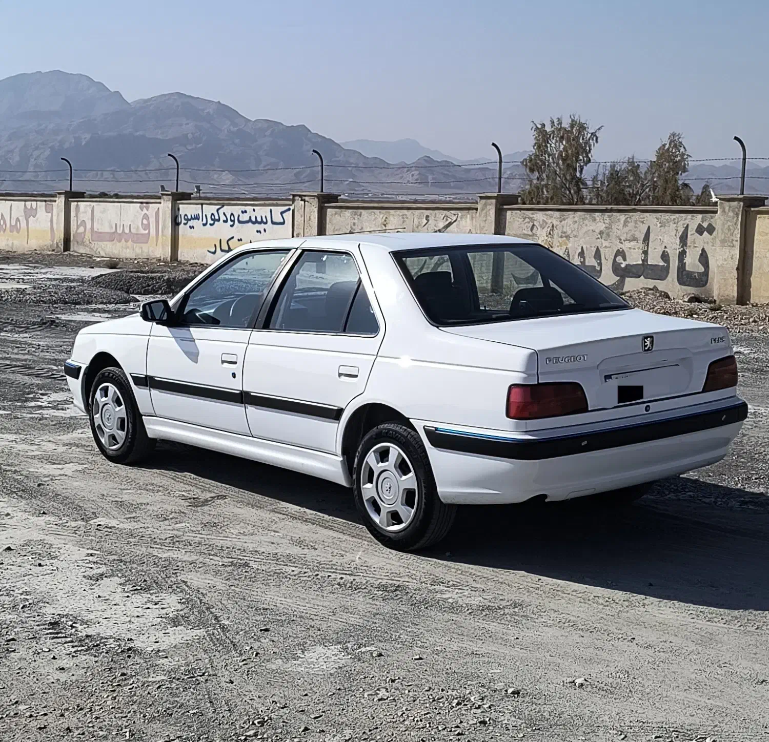 پژو پارس1402موتور جدیدXU7P دریچه سیمی|خودرو سواری و وانت|یزد, |دیوار