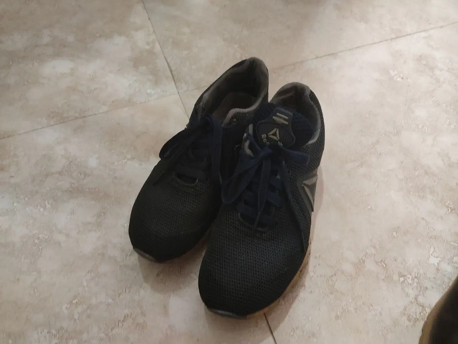 کفش|کیف، کفش، کمربند|نجف‌آباد, فرخی|دیوار