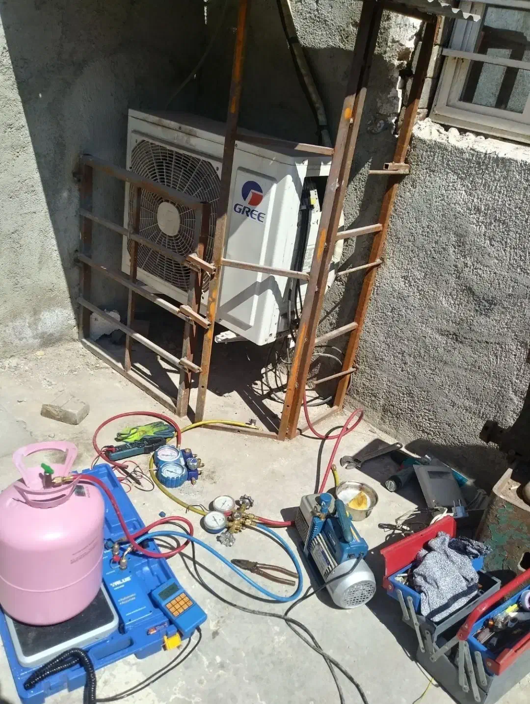 تعمیر درمحل یخچال لباسشویی آبگرمکن کولر اسپیلت|خدمات پیشه و مهارت|تربتحیدریه, قائم|دیوار