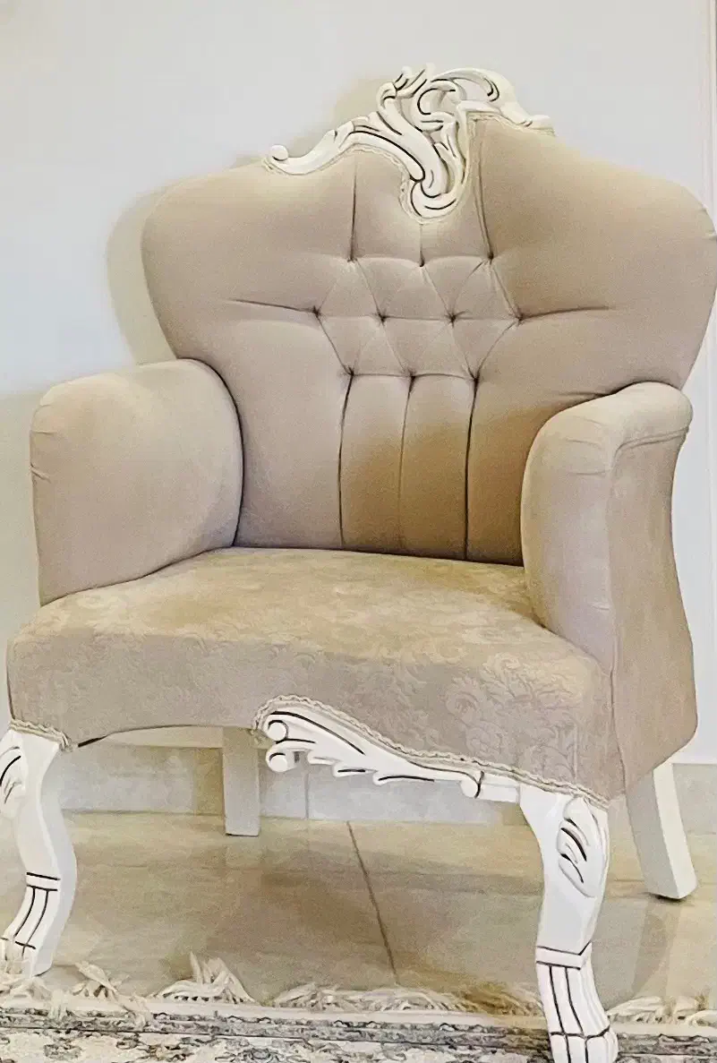 مبل ۸ نفره سالم و شیک|مبلمان خانگی و میز عسلی|رشت, گلسار|دیوار