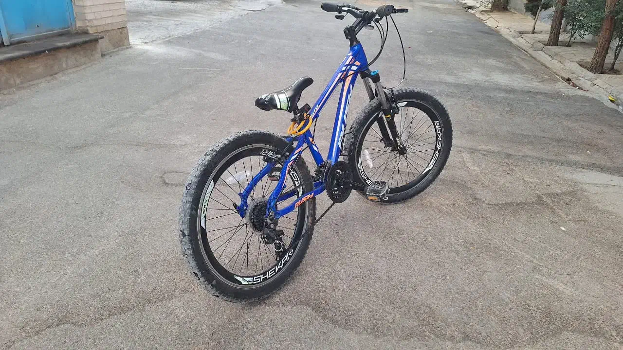 دوچرخه ۲۴ راش بدنه آلومینیوم درحد نو|دوچرخه، اسکیت، اسکوتر|شاهین‌شهر, فردوسی|دیوار