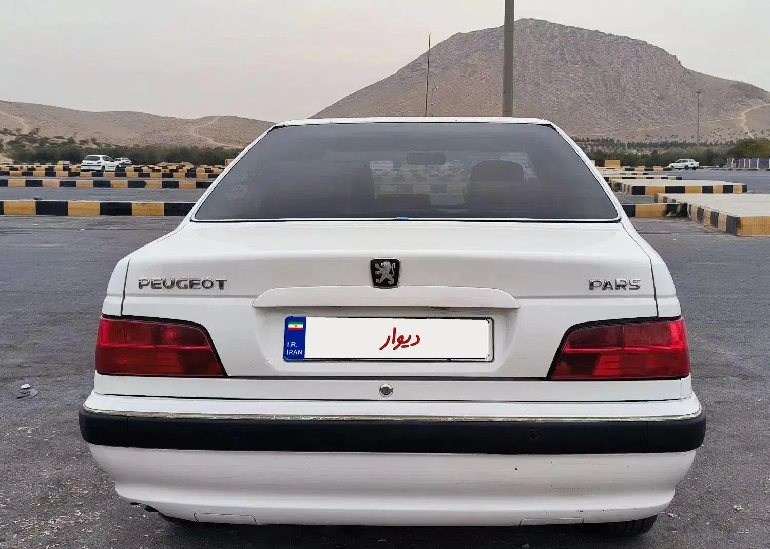 فروش پارس سال سفارشی XU7P مدل ۱۴۰۲|خودرو سواری و وانت|فولادشهر, B2|دیوار