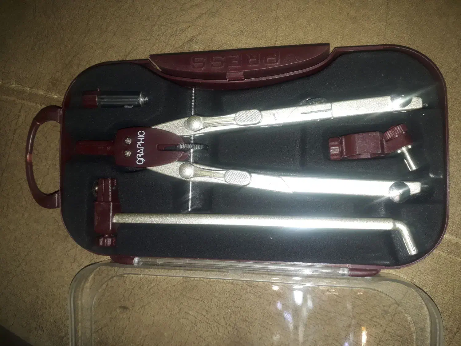 پرگار گرافیک ۱۱۰|لوازم التحریر|شاهینشهر, شهرک میلاد|دیوار