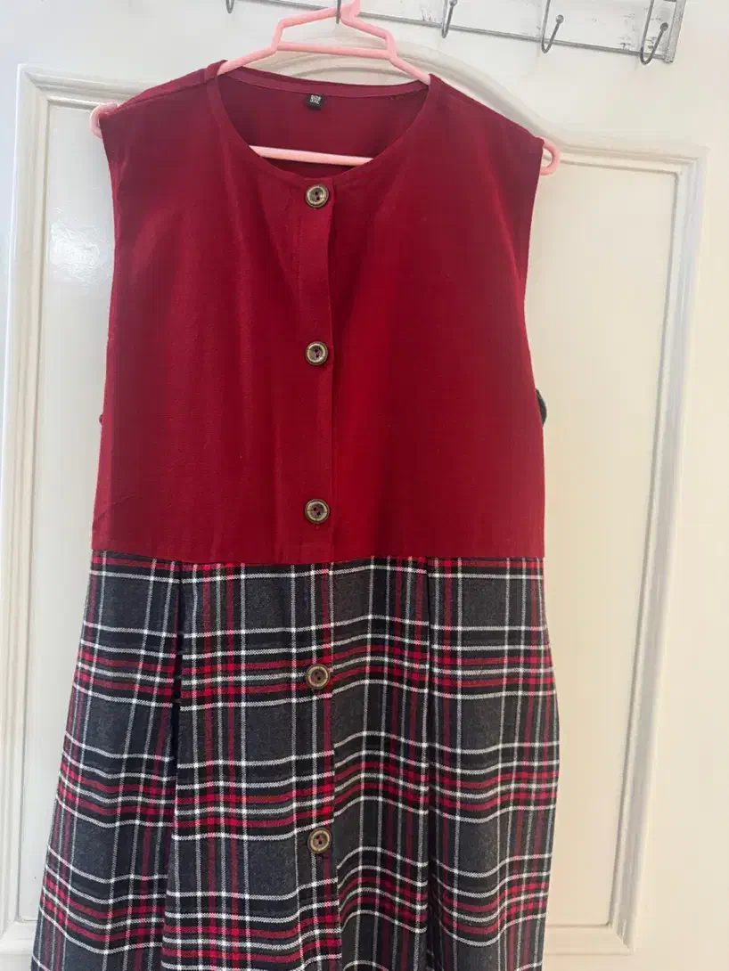 سارافون|لباس|سبزوار, پیام|دیوار