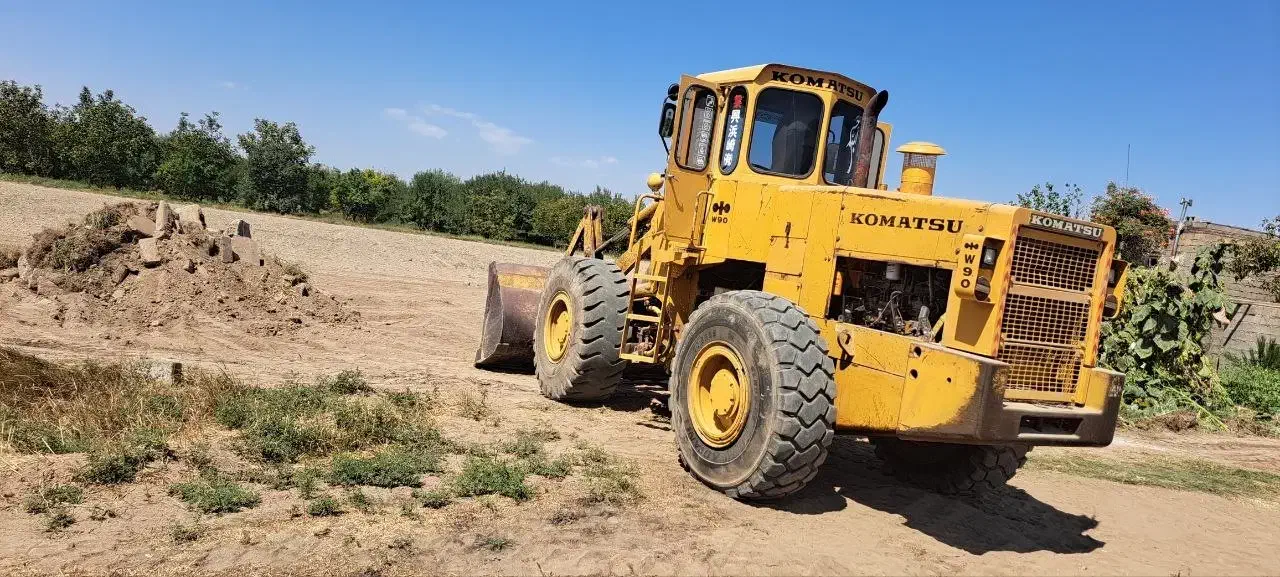 لودر کوماتسو 90|خودرو سنگین|میاندوآب, |دیوار