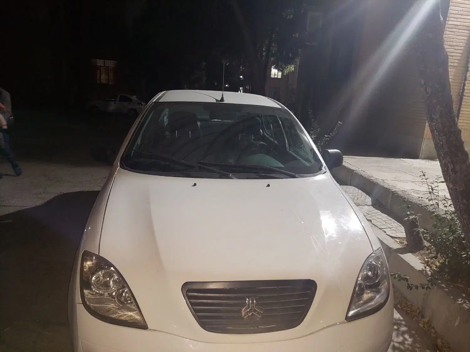 تیبا صندوقدار بهمن ۹۵|خودرو سواری و وانت|کرمانشاه, |دیوار