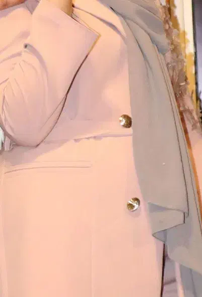 کت و شلوار|لباس|قدس, شهرقدس|دیوار