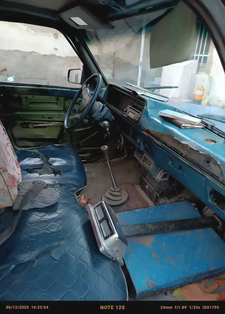 ماشین مزدا 1600|خودرو سواری و وانت|گرگان, |دیوار