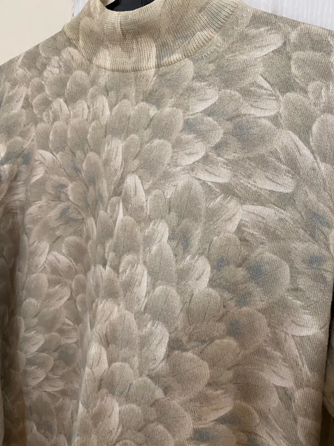 عینک آفتابی و تعدادی لباس زمستانه|لباس|مشهد, فلسطین|دیوار