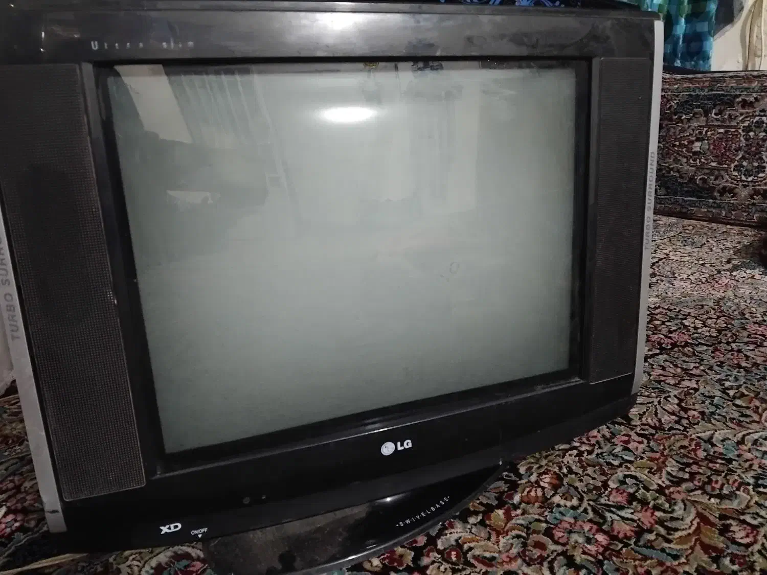 تلویزیون قدیمی الجی|تلویزیون و پروژکتور|کرمان, |دیوار