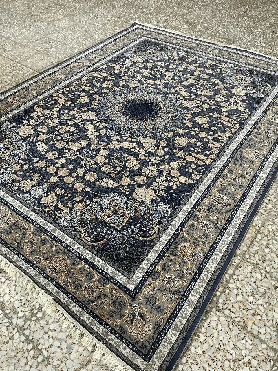 فرش پرستو طرح پرفروش سال ۱۰۰۰ شانه|فرش|تهران, شهرک شریعتی|دیوار