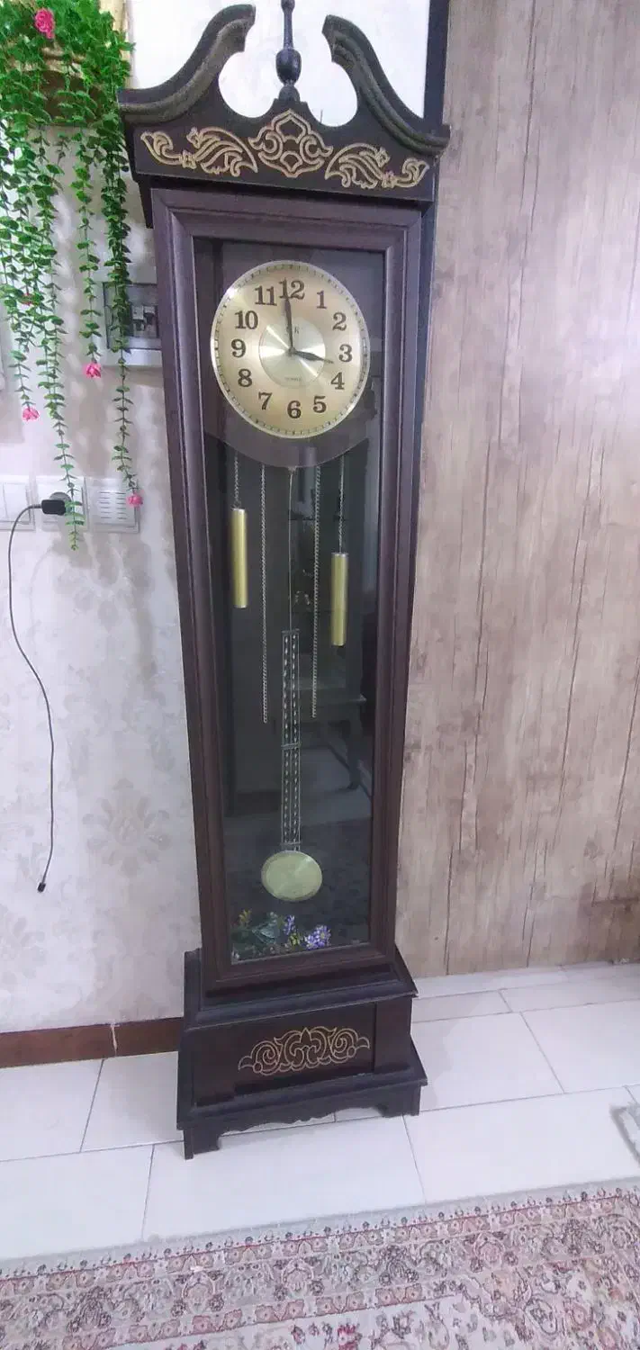 ۵۰۰۰۰۰تومان|ساعت دیواری و تزئینی|قرچک, میرزائی جنوبی|دیوار