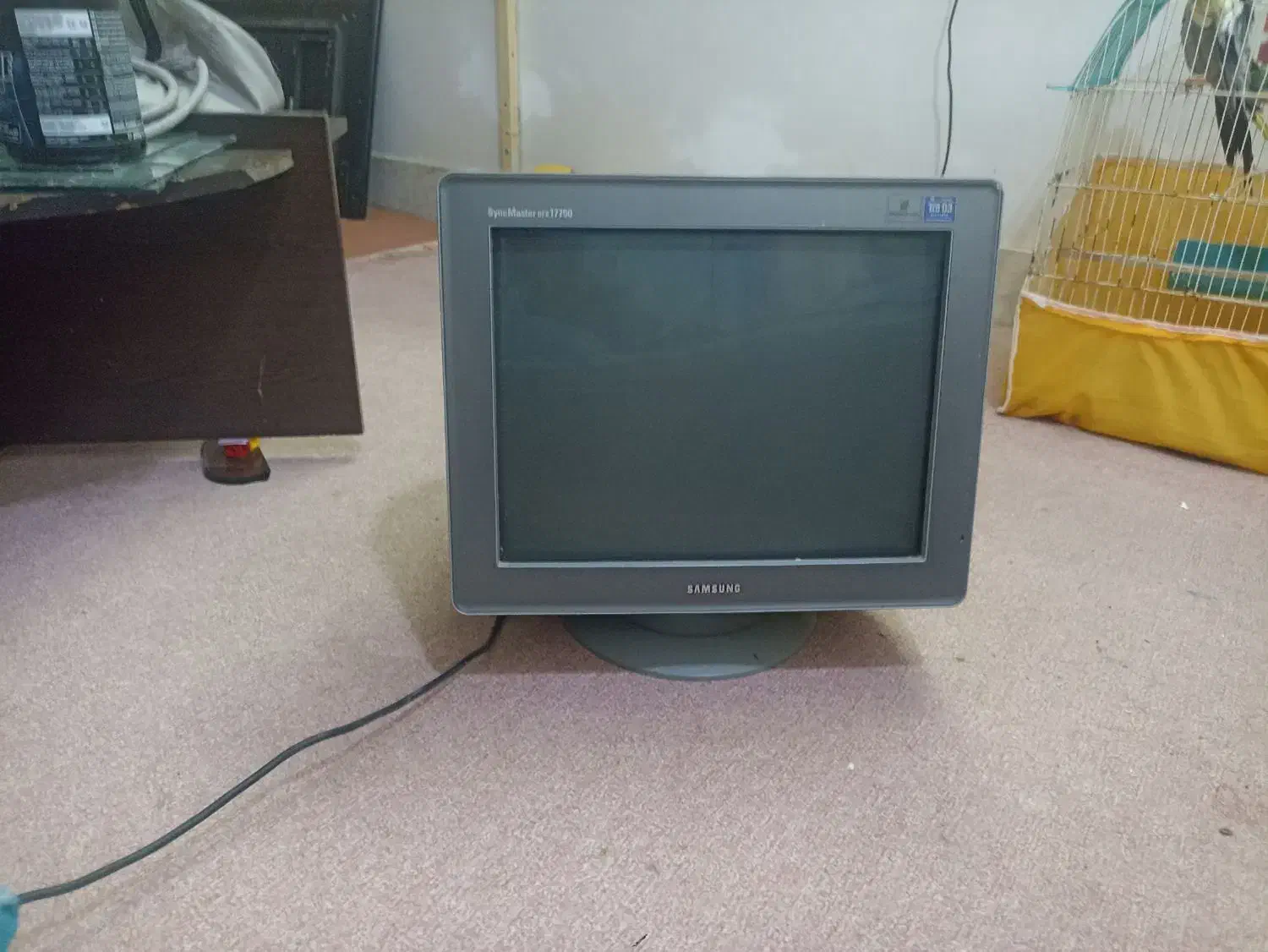 یک دستگاه مانیتور برند سامسونگ|قطعات و لوازم جانبی رایانه|بندر ماهشهر, |دیوار