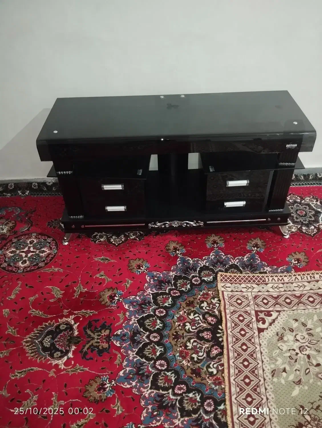 بوفه و زیر تلویزیون|بوفه، ویترین، کنسول|پارسآباد, |دیوار