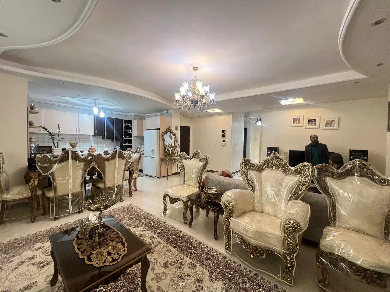 سه خوابه آسانسوردار تاپ لوکیشن اقتصادی|فروش آپارتمان|قائمشهر, |دیوار