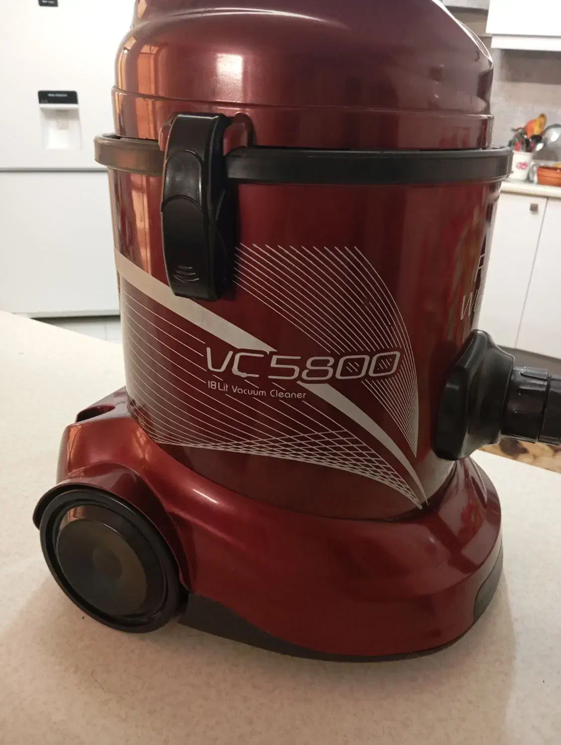 جارو برقی سطلی با موتور ناسیونال ژاپن اصل|جاروبرقی، جارو شارژی، بخارشو|اصفهان, ملکشهر|دیوار