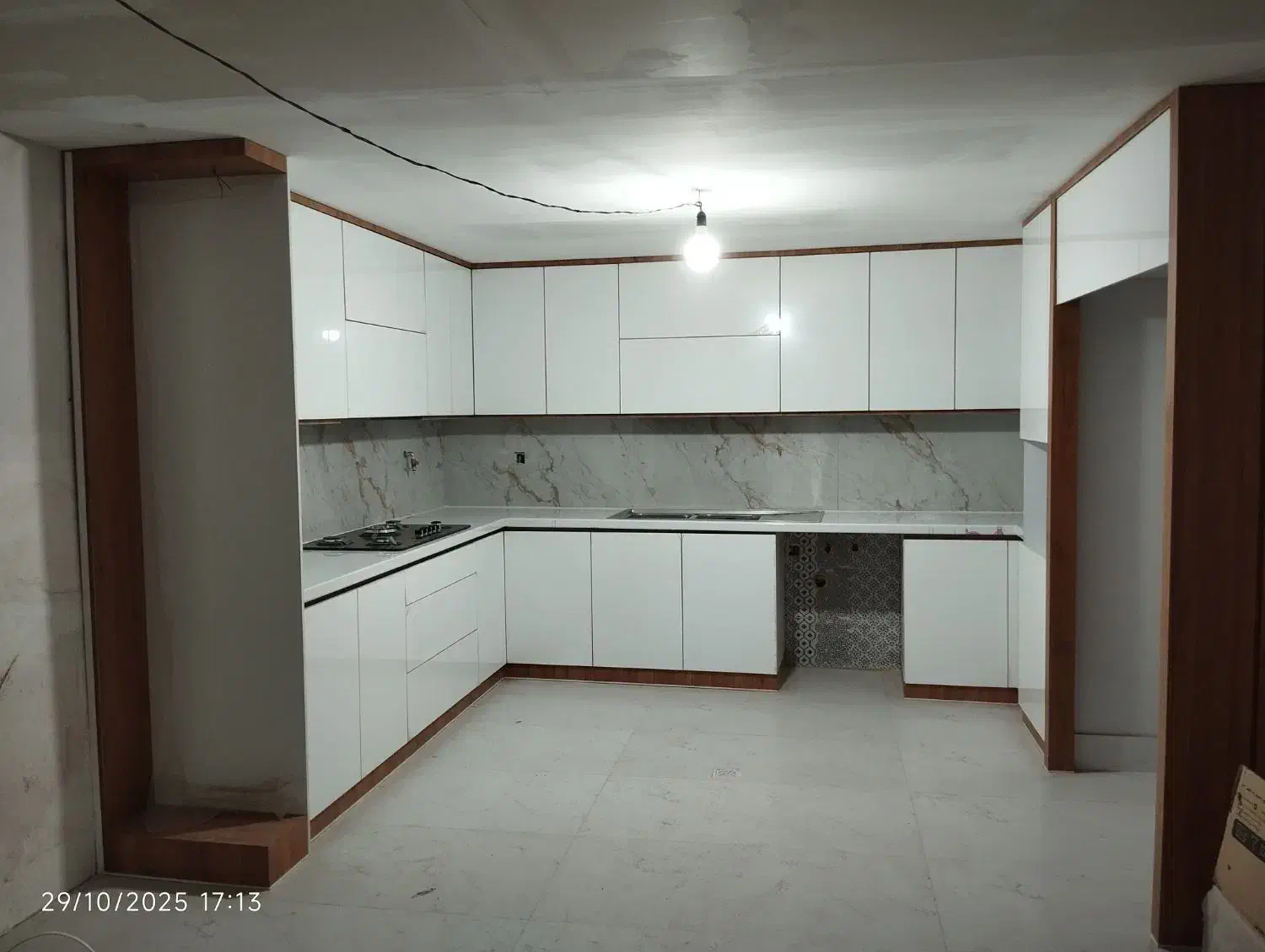 اجرای کابینت و کمد دیواری|مصالح و تجهیزات ساختمان|فولادشهر, B4|دیوار