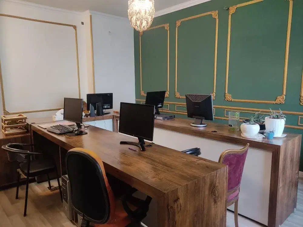 میز کنفرانس یا اتاق کار|دفتر کار|یزد, |دیوار