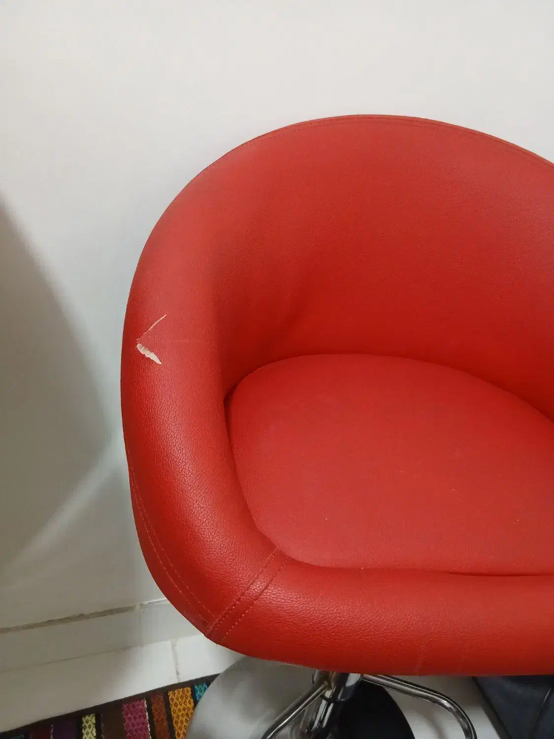 صندلی گردون  ۳عدد|صندلی و نیمکت|تبریز, |دیوار