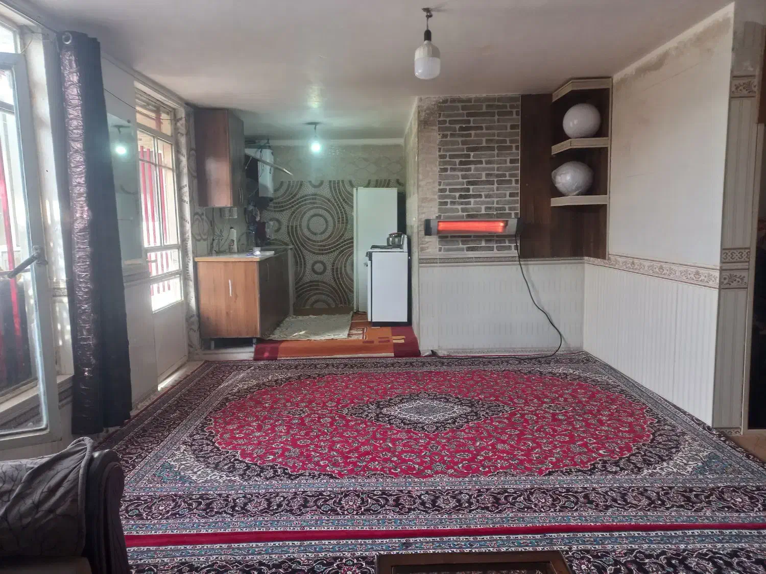 ویلاباغ جاده دانشگاه|اجارهٔ کوتاه‌مدت ویلا و باغ|بروجرد, |دیوار