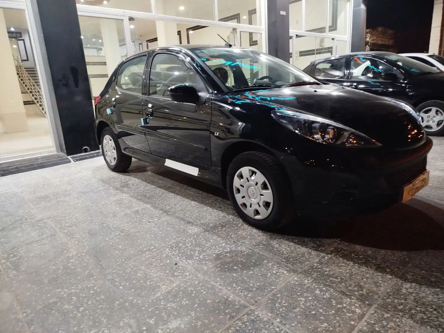 207سقف فلز|خودرو سواری و وانت|بوشهر, |دیوار