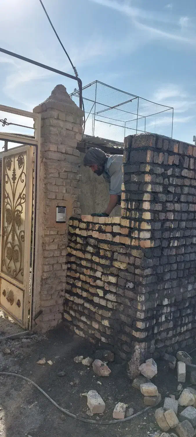 بنا /بنایی/بلوک چینی وآجر/بااکیپ|خدمات پیشه و مهارت|اراک, |دیوار
