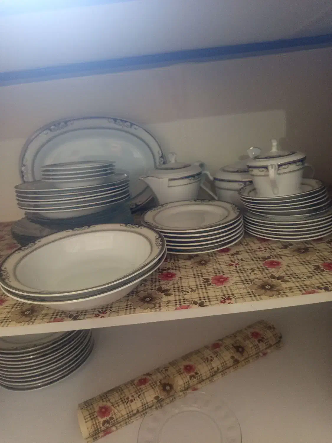 ظرف پذیرایی|ظروف سرو و پذیرایی|مهاجران, |دیوار