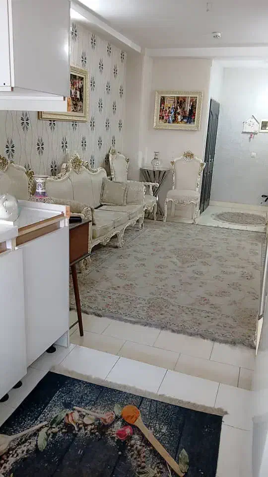 فروش واحد نقلی تمیز مخصوص عروس و دامادها|فروش آپارتمان|قم, شهرک شهرداری|دیوار