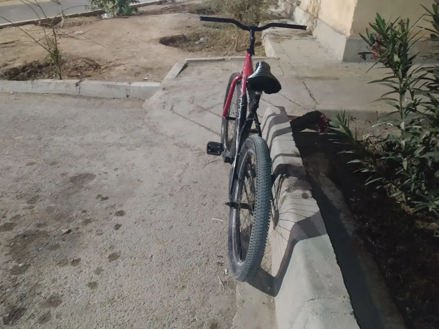 دوچرخه سایز 24|دوچرخه، اسکیت، اسکوتر|شاهینشهر, شهرک گلدیس|دیوار