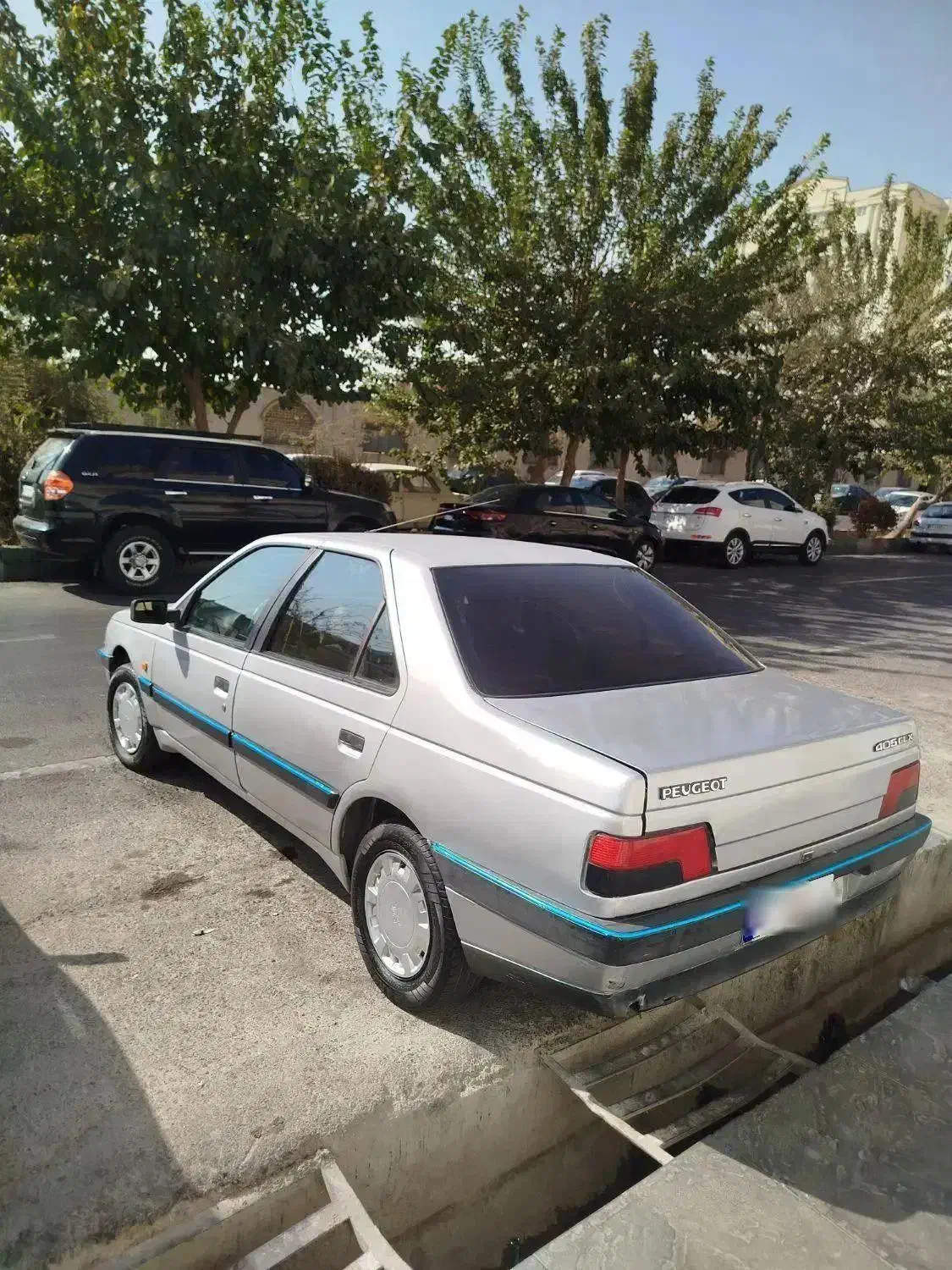 405 مدل 88|خودرو سواری و وانت|تهران, عبدلآباد|دیوار