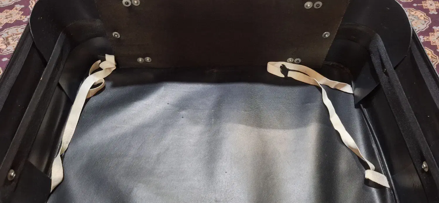 چمدون|کیف، کفش، کمربند|قوچان, |دیوار