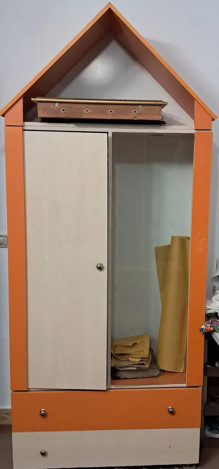 تخت وکمد نوزاد|تخت و سرویس خواب|شاهرود, |دیوار