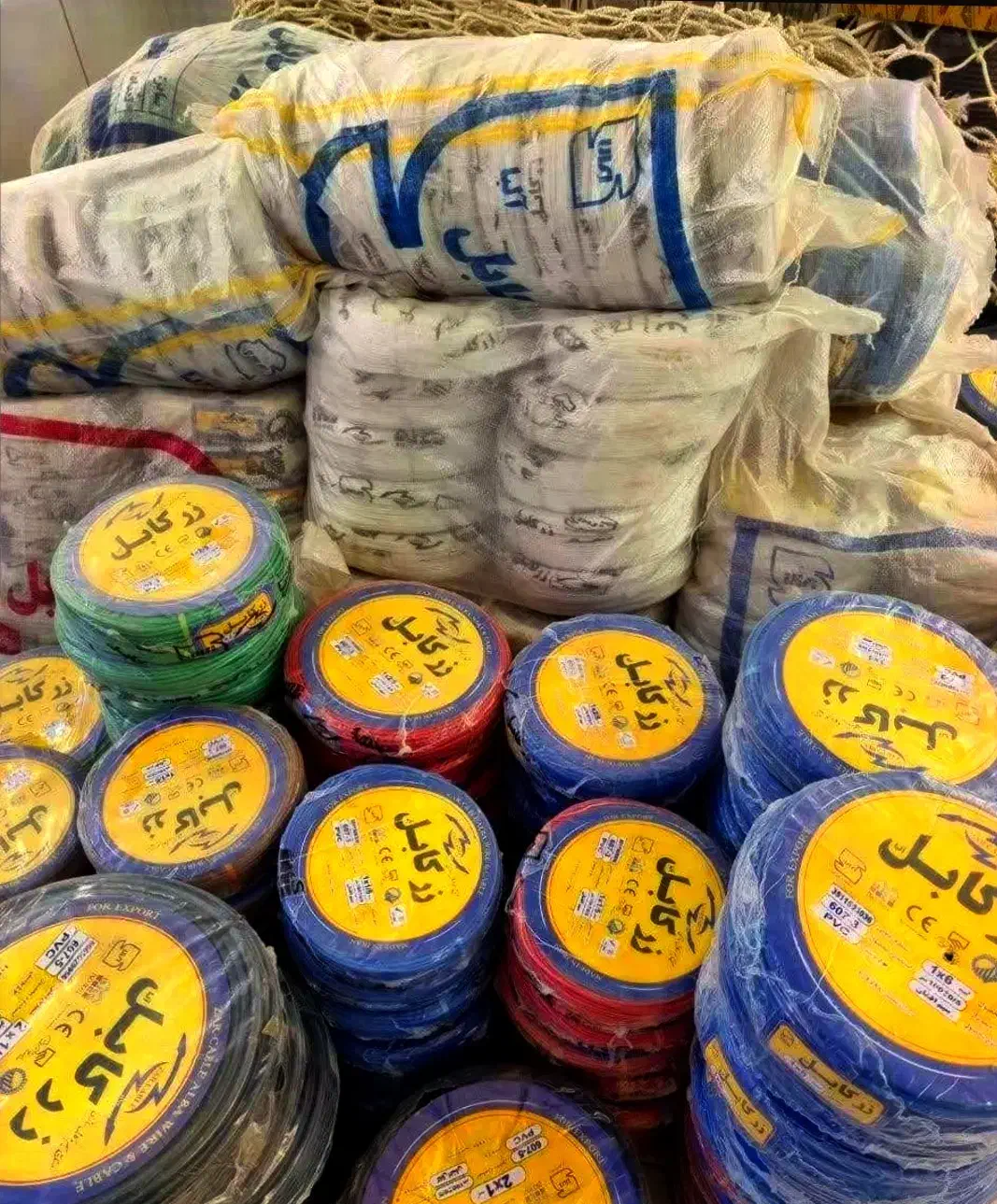 *فروش ویژه سیم و کابل های زرکابل*|عمده‌فروشی|اهواز, شهرک برق|دیوار