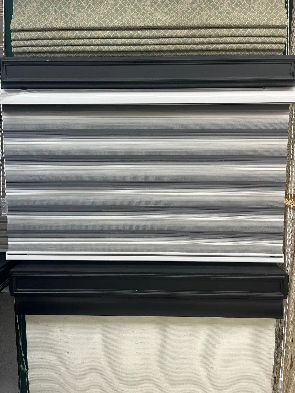 خریدمستقیم پرده زبرا وشید از تولیدی|پرده، رانر، رومیزی|مشهد, عامل|دیوار